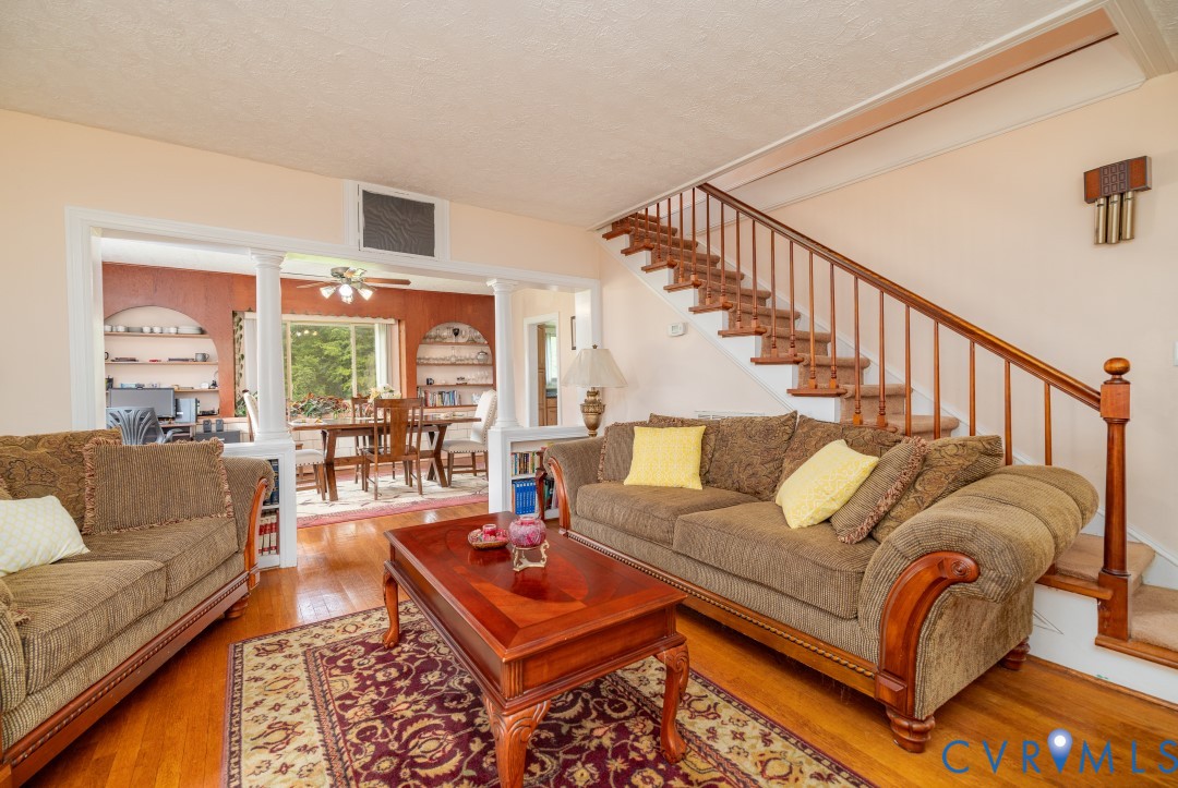 1300 Sussex Dr