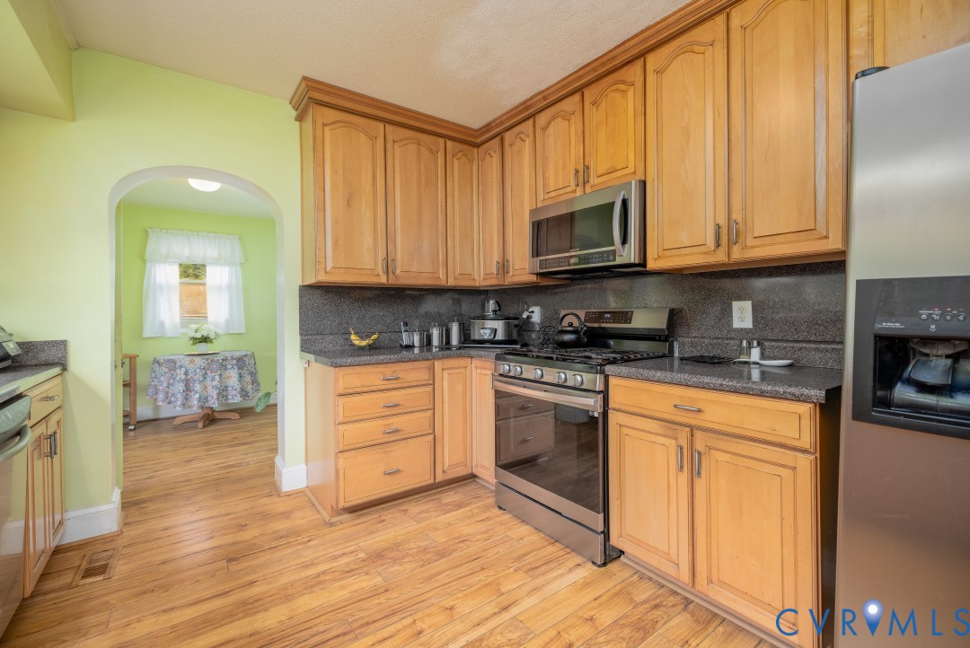 1300 Sussex Dr