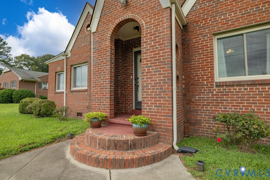 1300 Sussex Dr