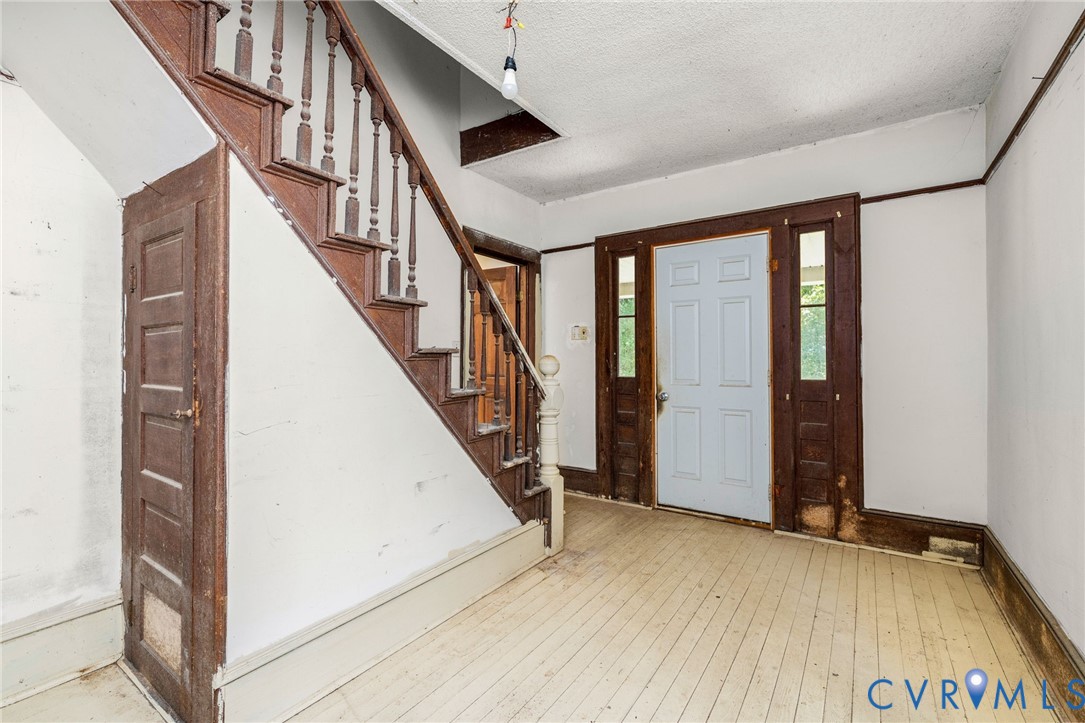 26081 Mason Rd