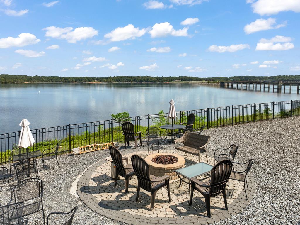 15 Sandie Point Drive