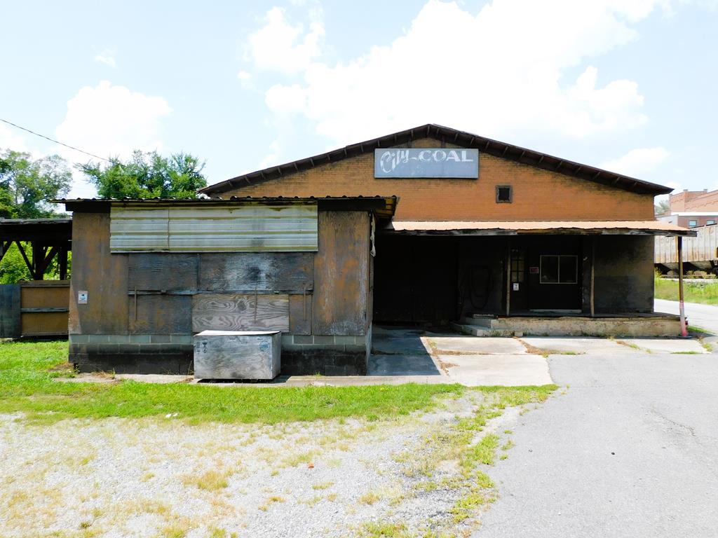 530 Summit Drive