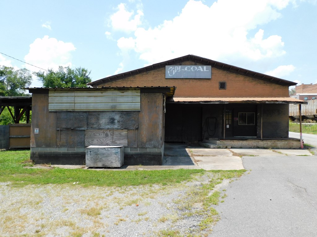530 Summit Drive