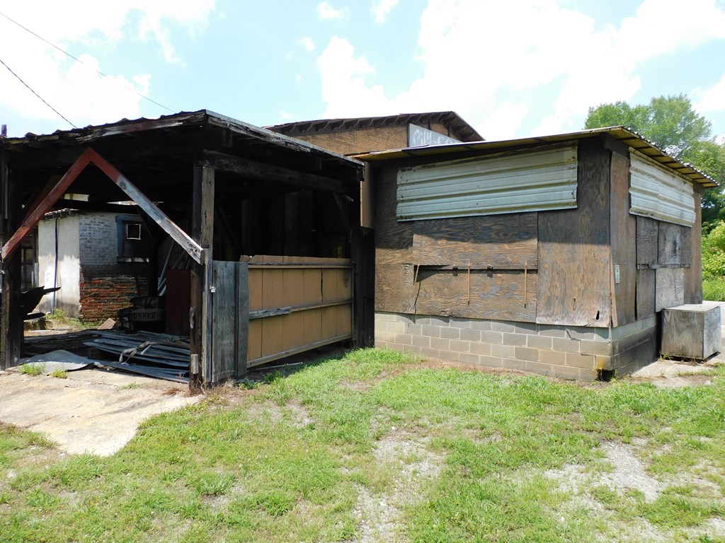 530 Summit Drive