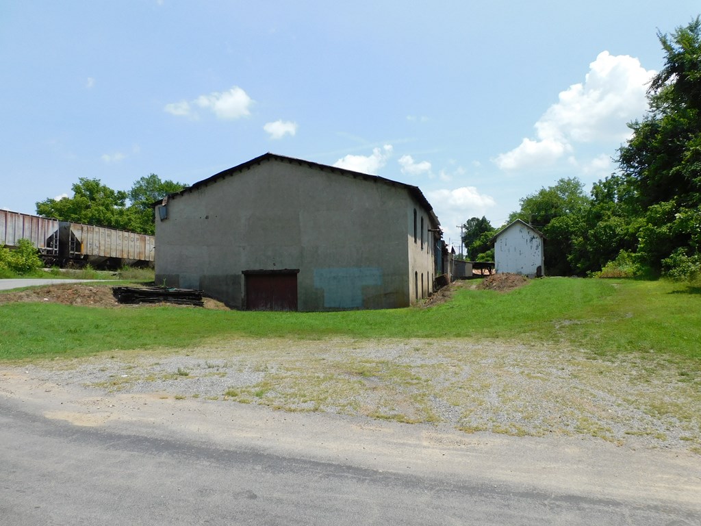 530 Summit Drive
