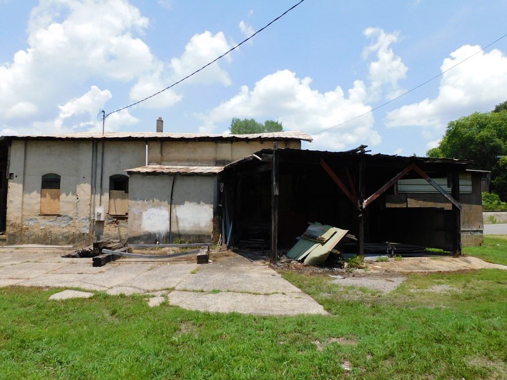 530 Summit Drive