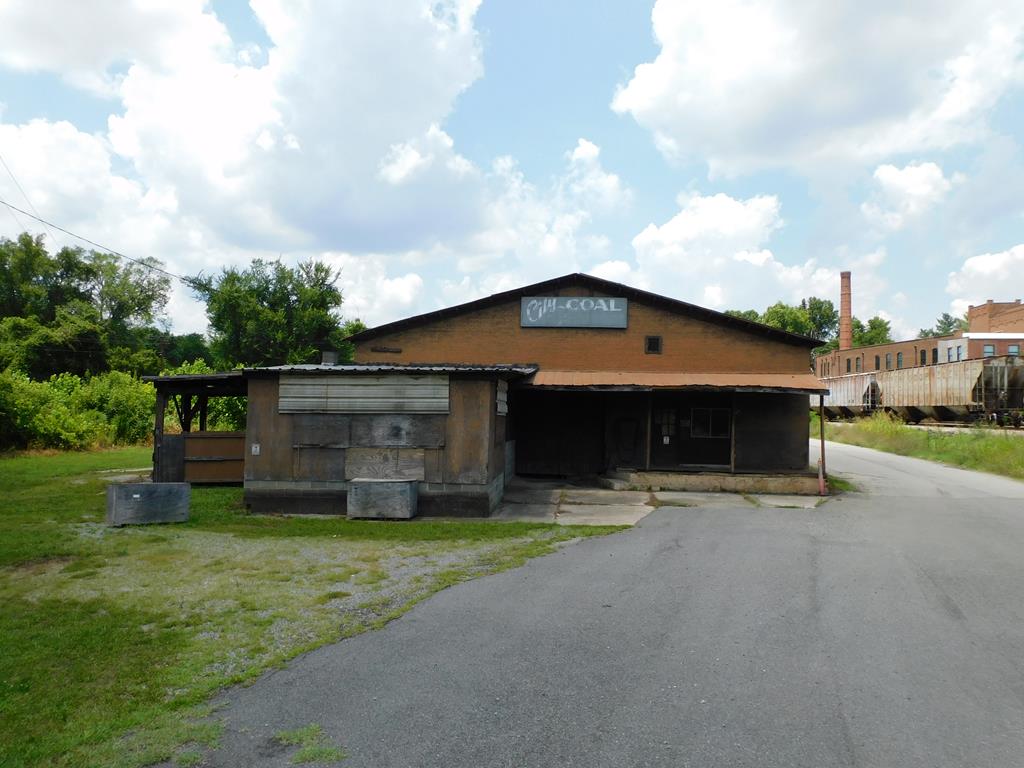 530 Summit Drive