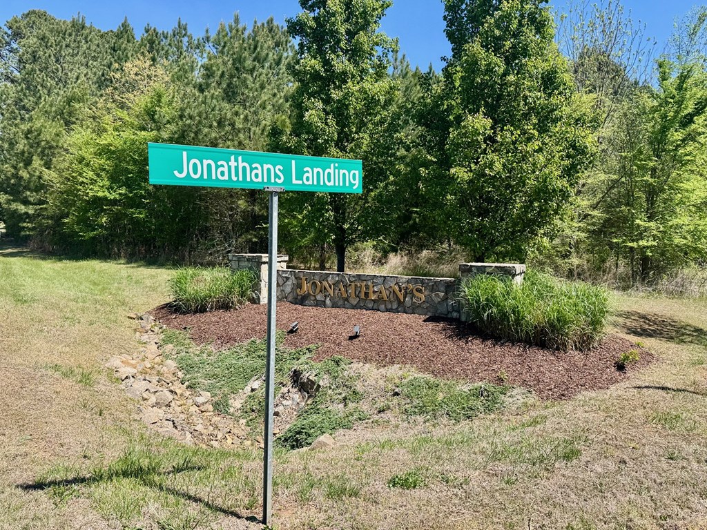 3005 Jonathan's Landing