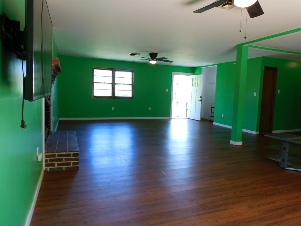 1200 Rawlings Trail