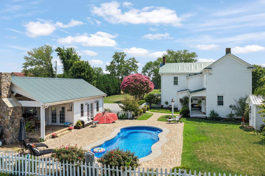 310 Gravel Hill Road