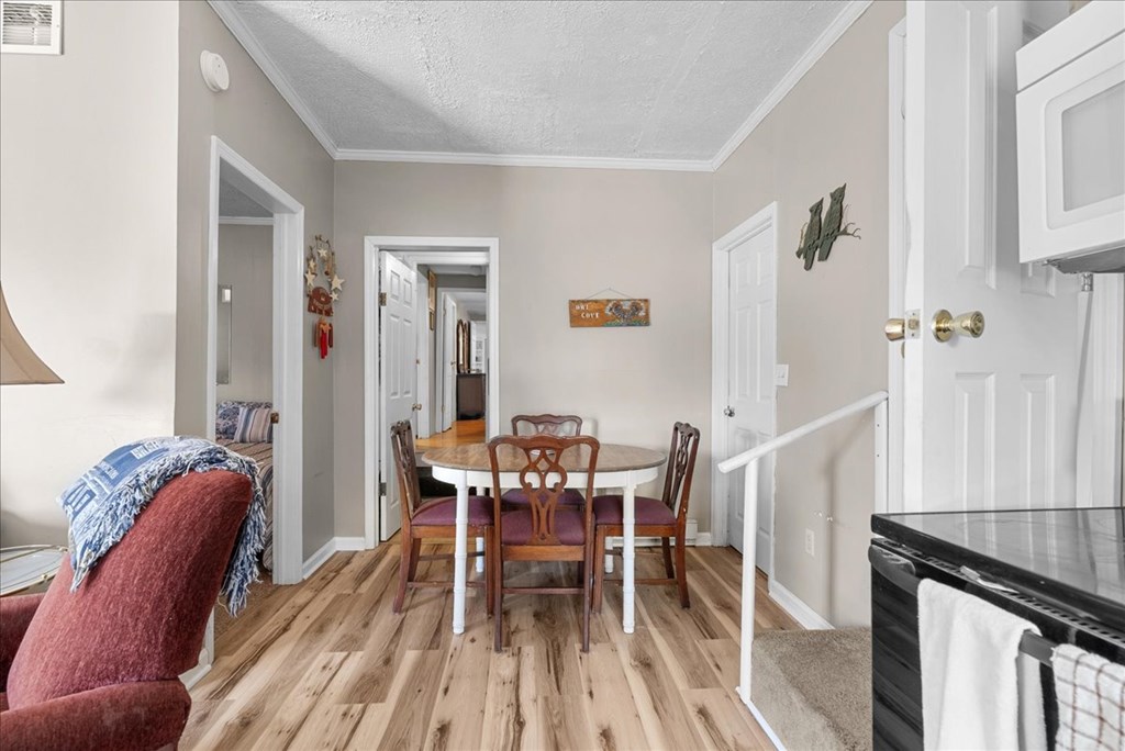 430-450 Owl Cove