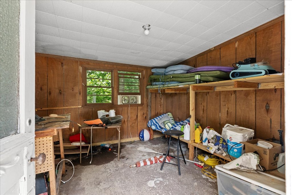430-450 Owl Cove