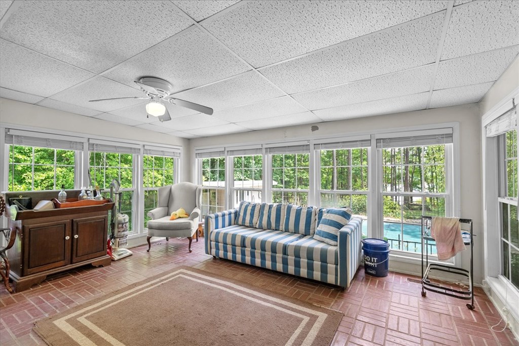 430-450 Owl Cove