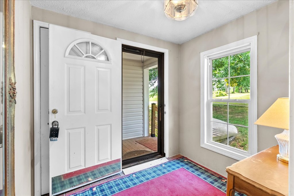 430-450 Owl Cove