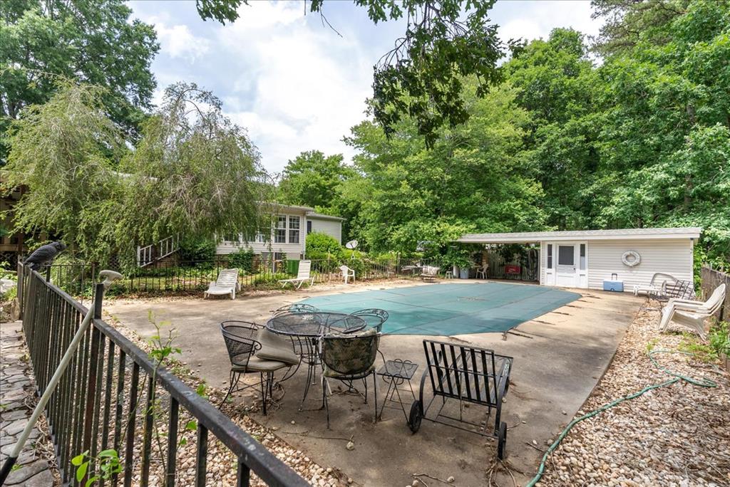 430-450 Owl Cove