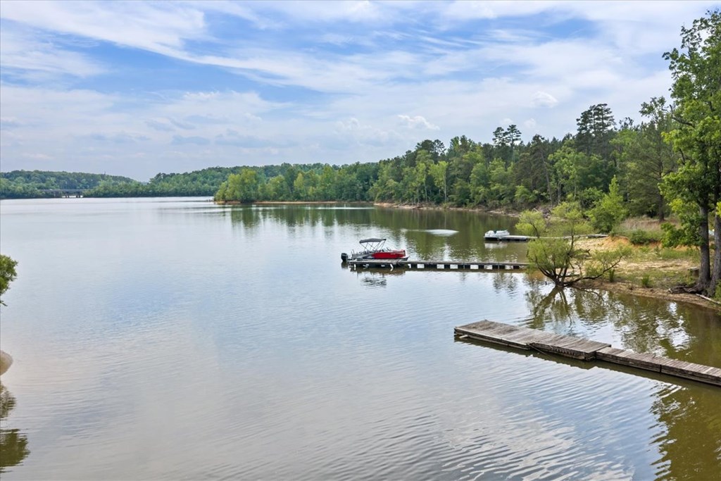 430-450 Owl Cove