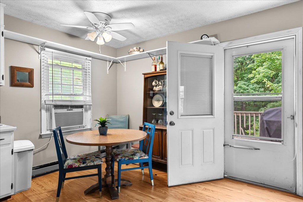 430-450 Owl Cove