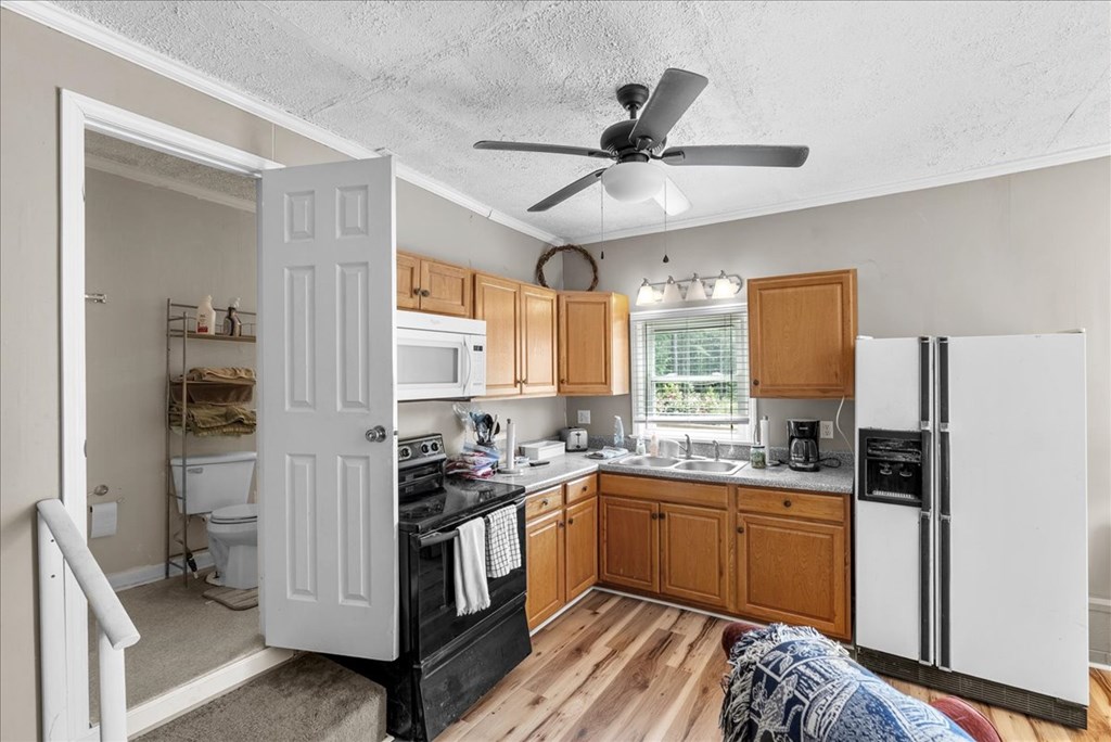 430-450 Owl Cove