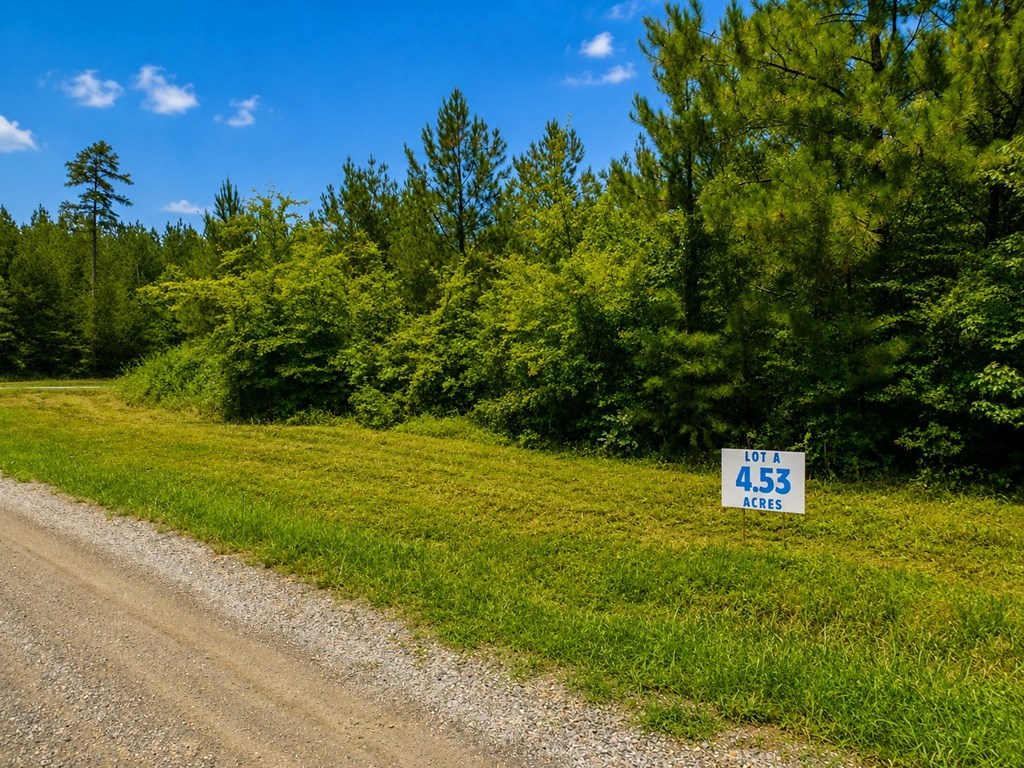4.53 Acr Boodie Trail