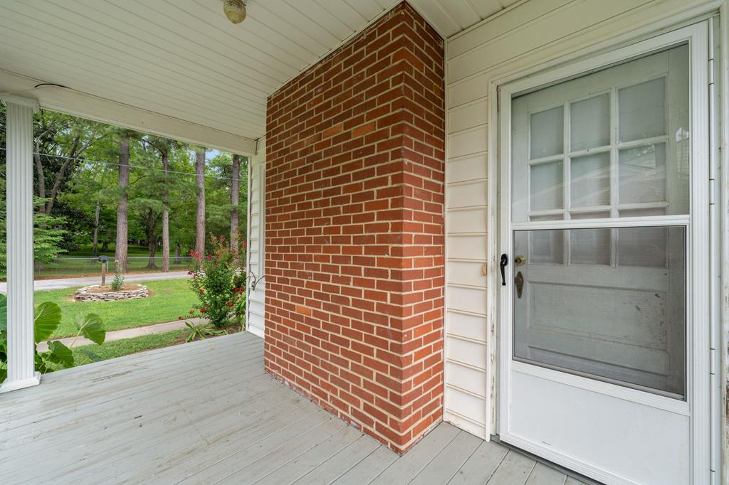 50 Finch Lane