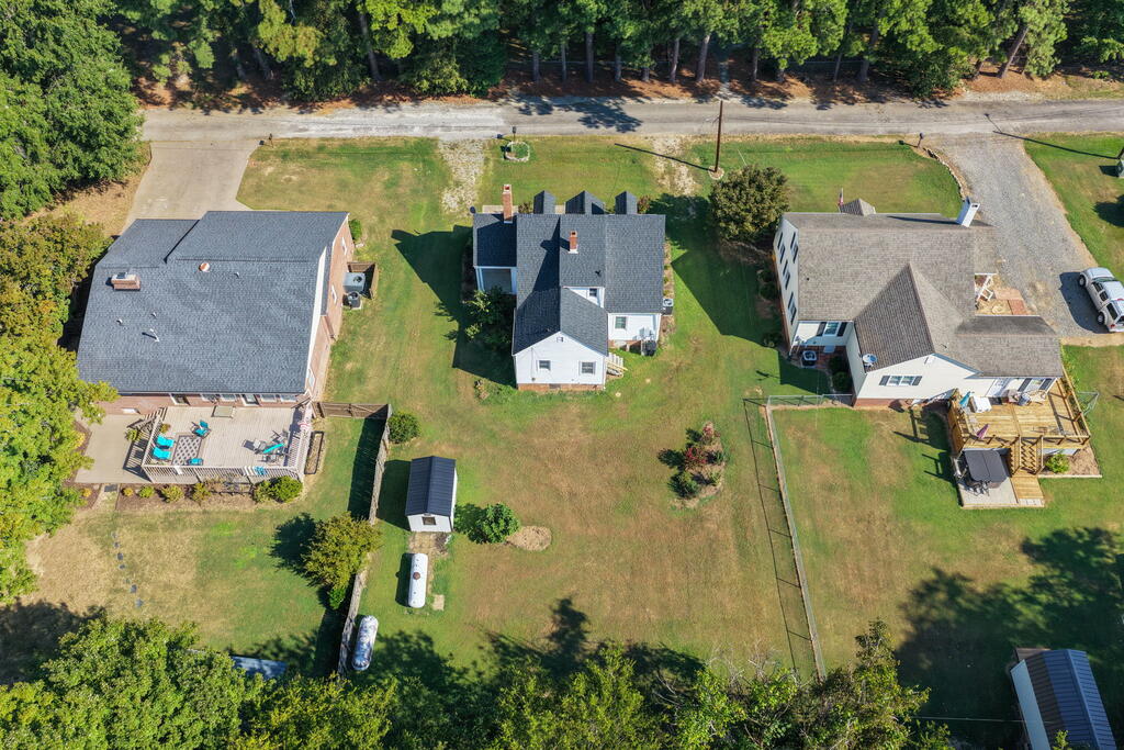 50 Finch Lane