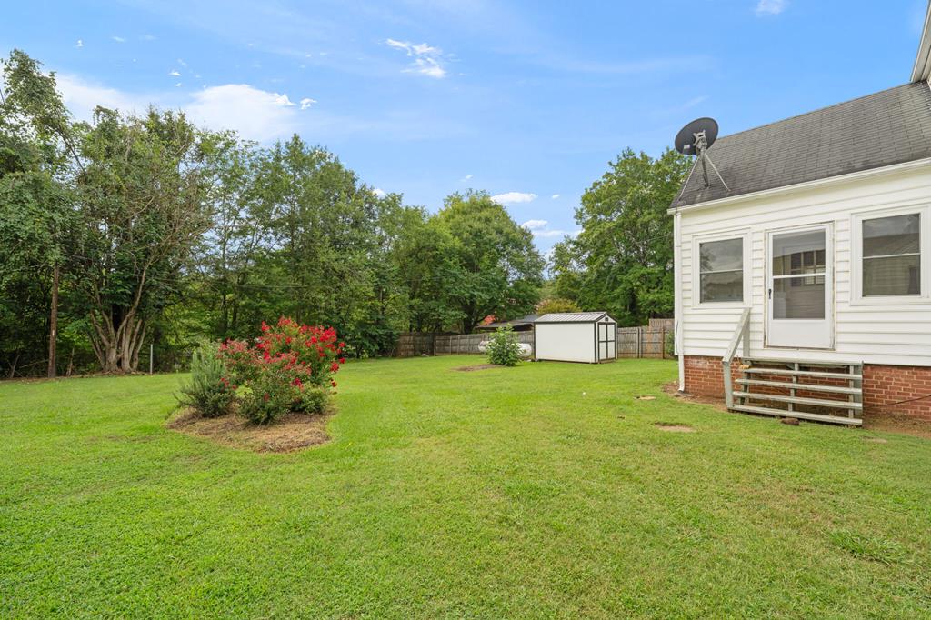 50 Finch Lane