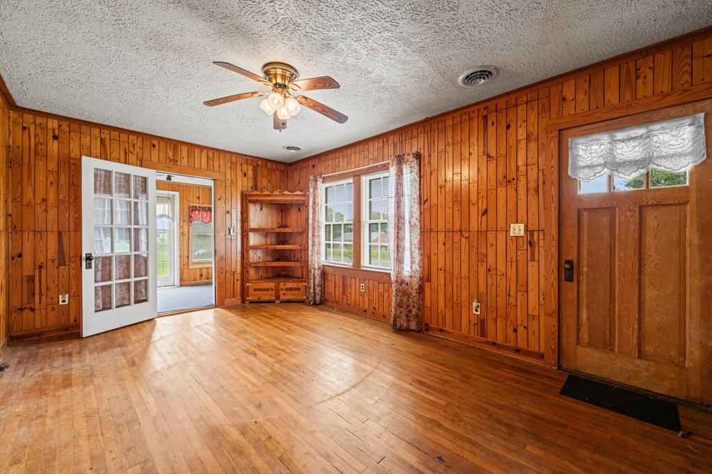 2317 Highway 58 West