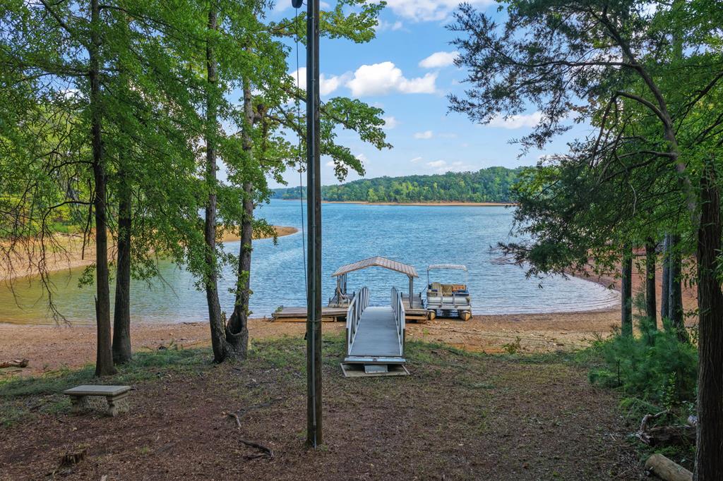 480 Fruit Hill Road