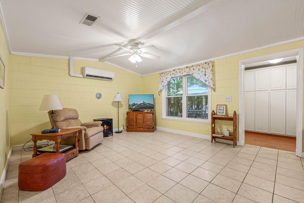 480 Fruit Hill Road