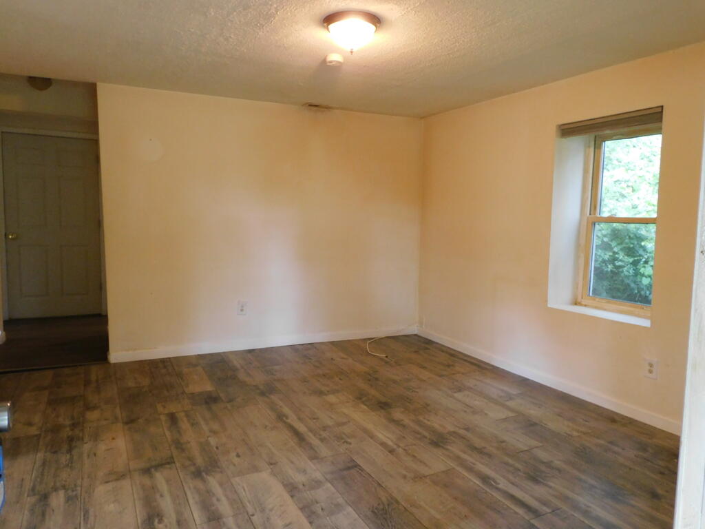 1033 Cowford Road
