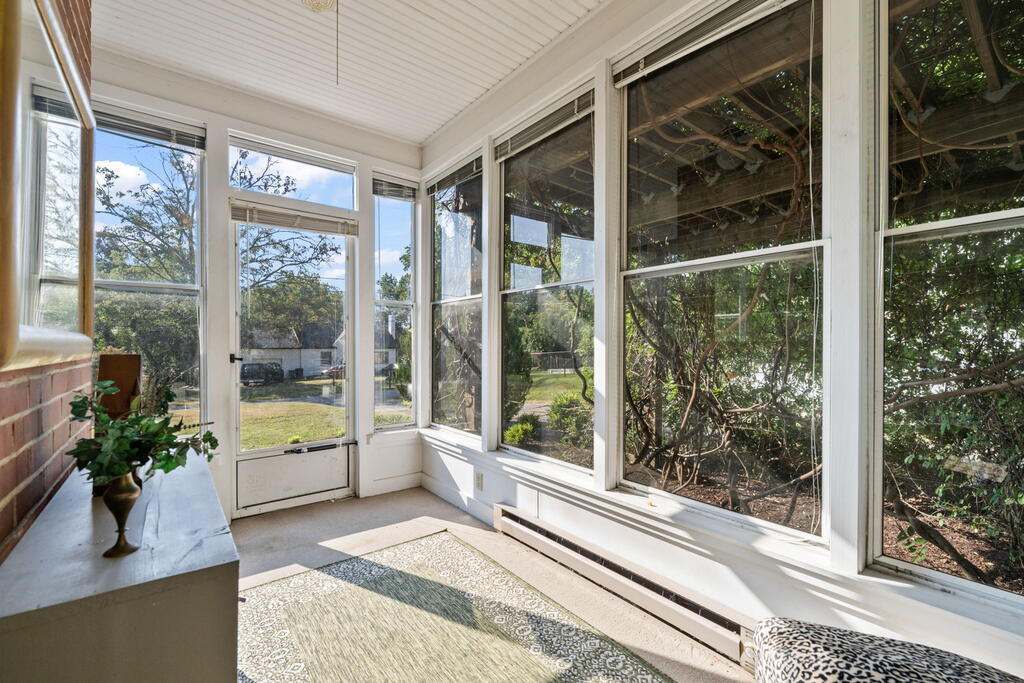 118 Shiney Rock Road