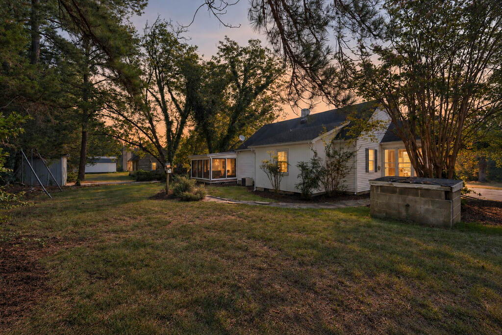 118 Shiney Rock Road