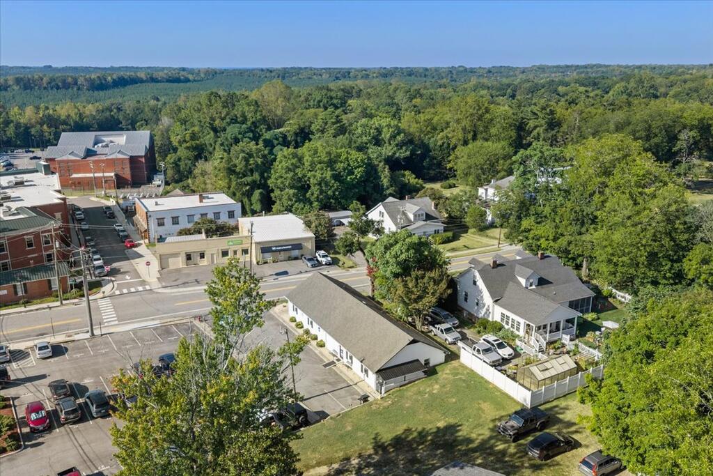 57 Mountain Road