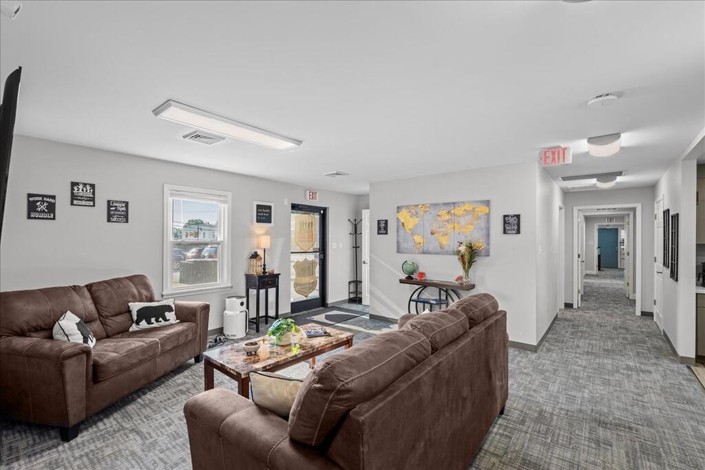 57 Mountain Road