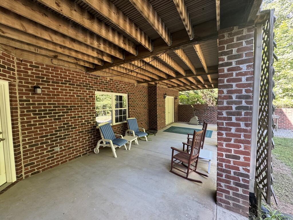 207 Sir Peyton Drive
