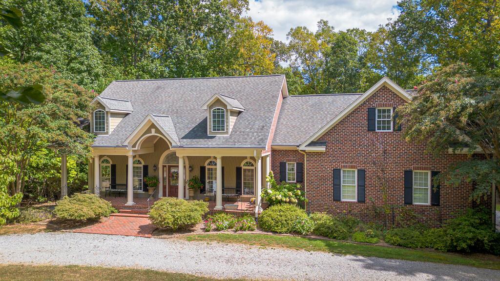 207 Sir Peyton Drive
