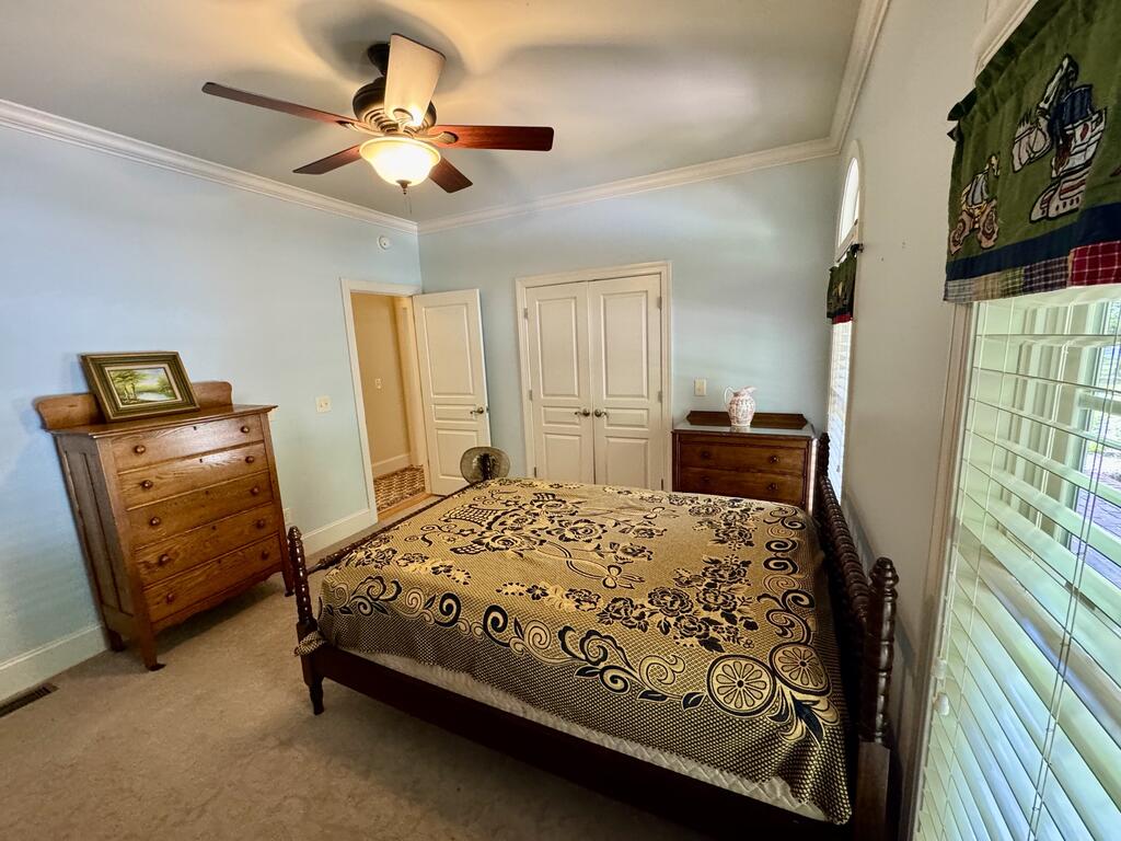 207 Sir Peyton Drive