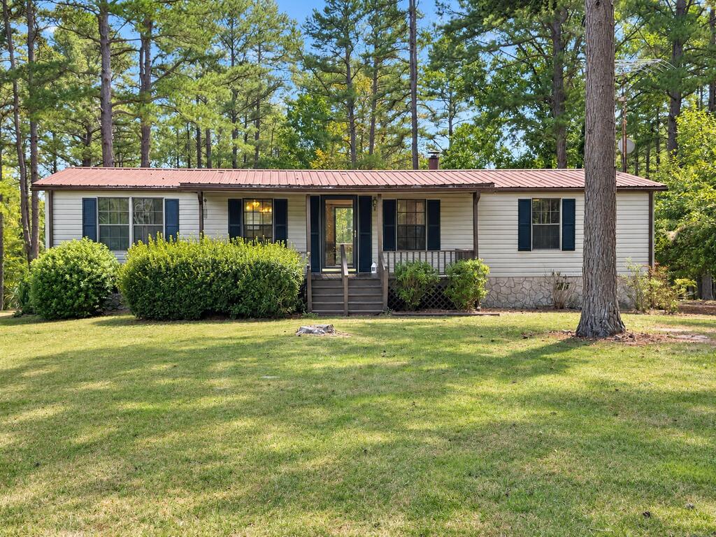 34 Lakeside Drive