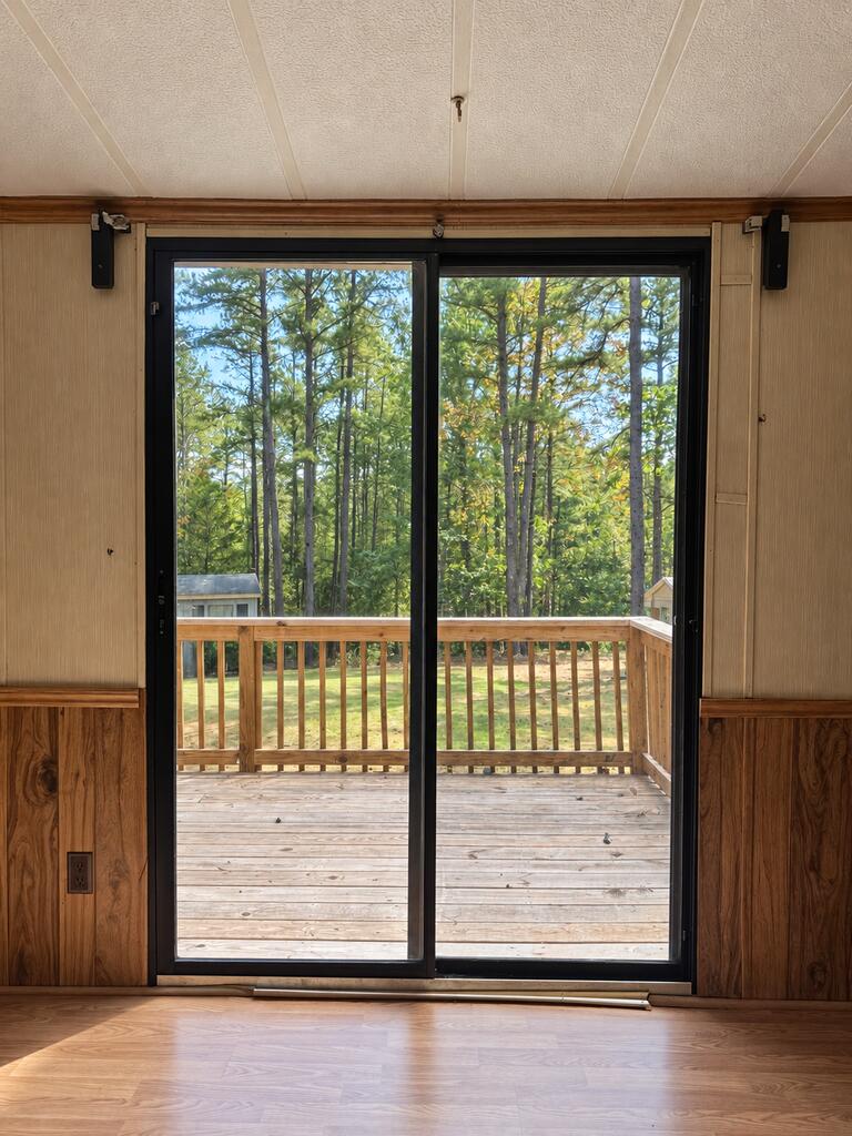 34 Lakeside Drive