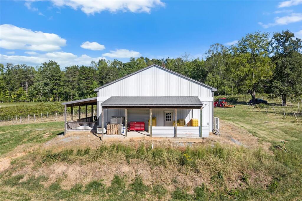 1195 Hundley Road