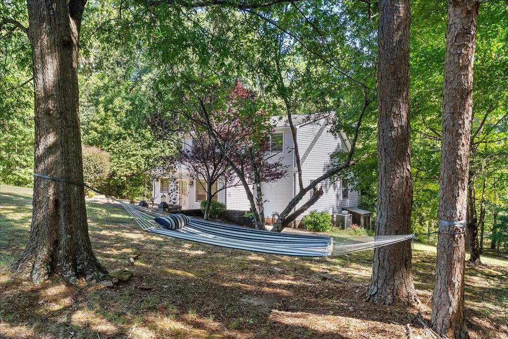 1016 Fox Den Trail