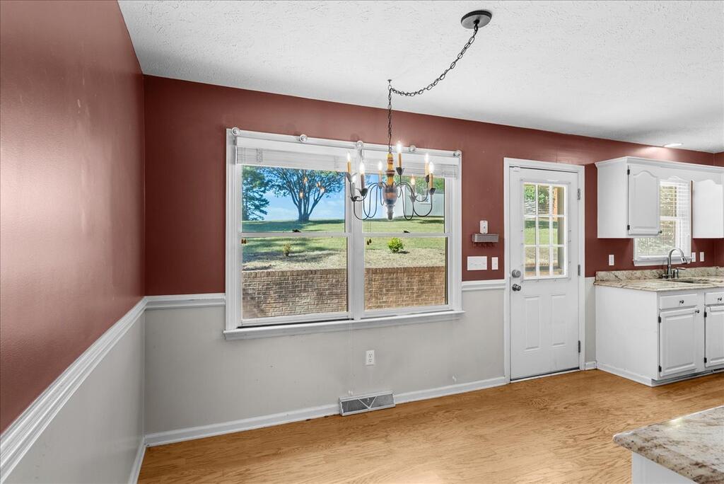 1016 Fox Den Trail