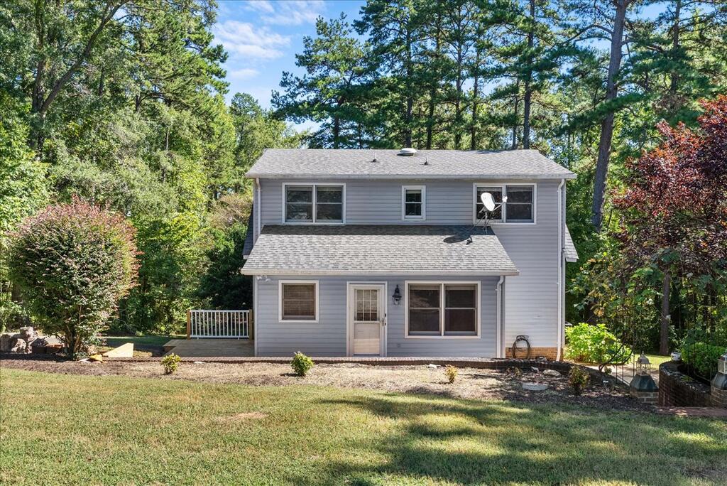 1016 Fox Den Trail