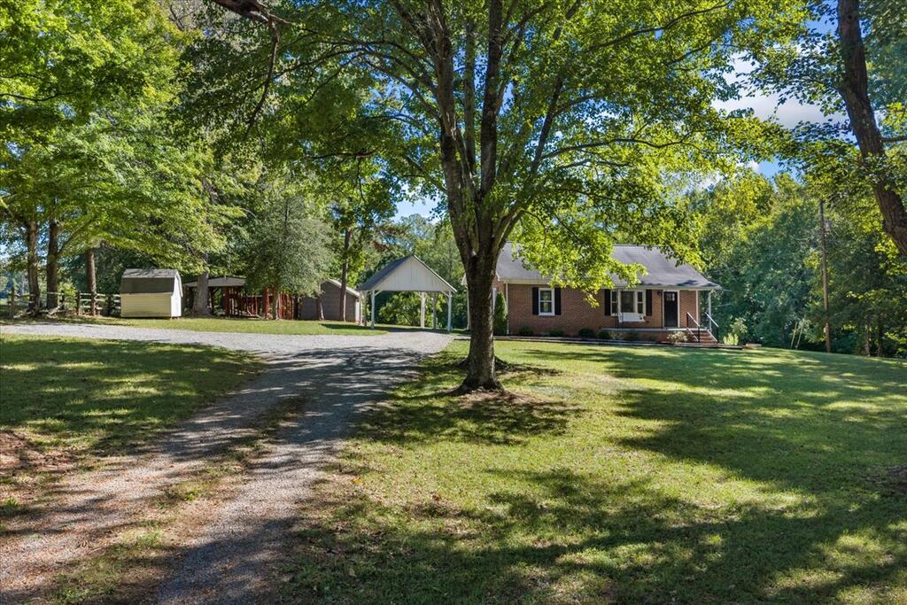 3071 East Hyco Road