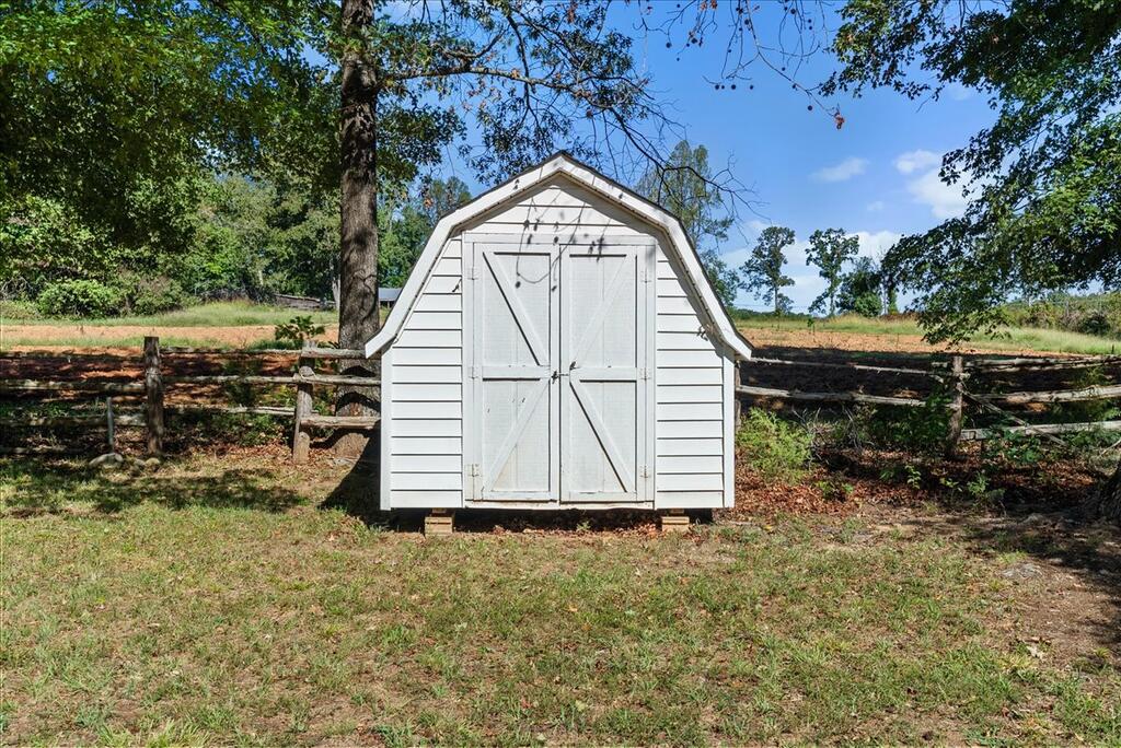 3071 East Hyco Road