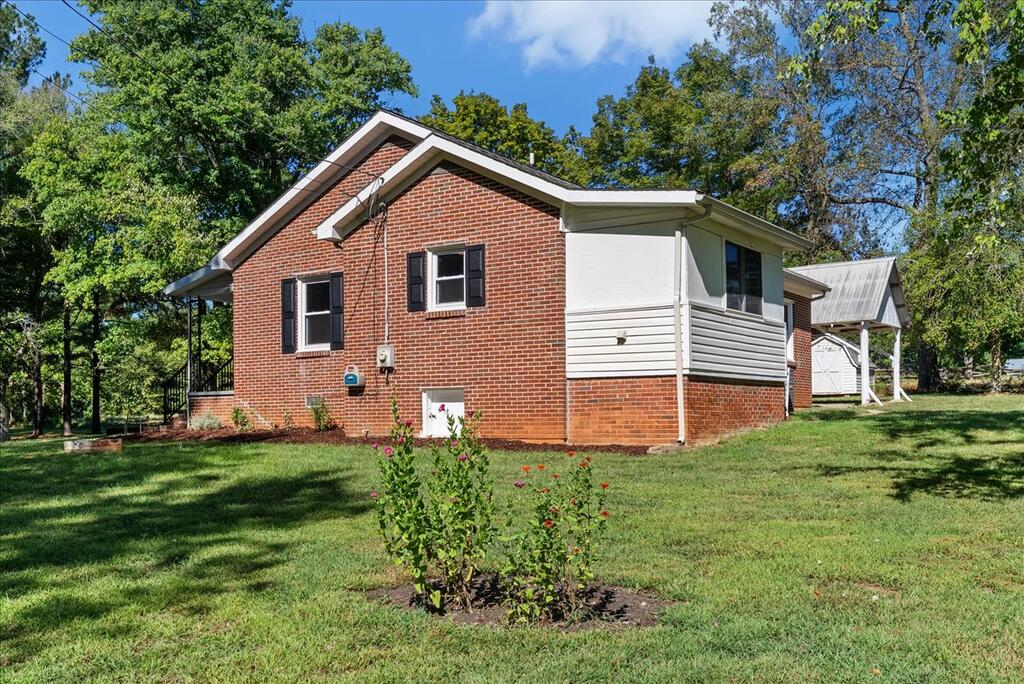 3071 East Hyco Road