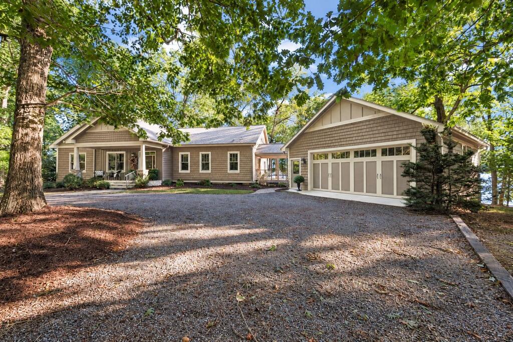 189 Peck Drive
