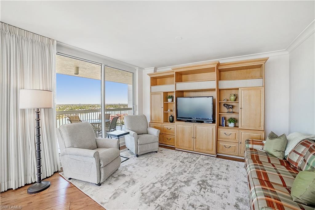 4021 Gulf Shore BLVD N # 1206