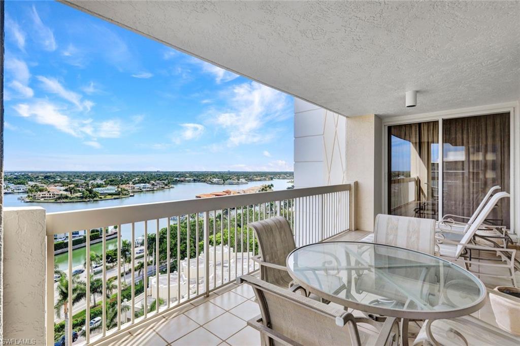 4021 Gulf Shore BLVD N # 1206