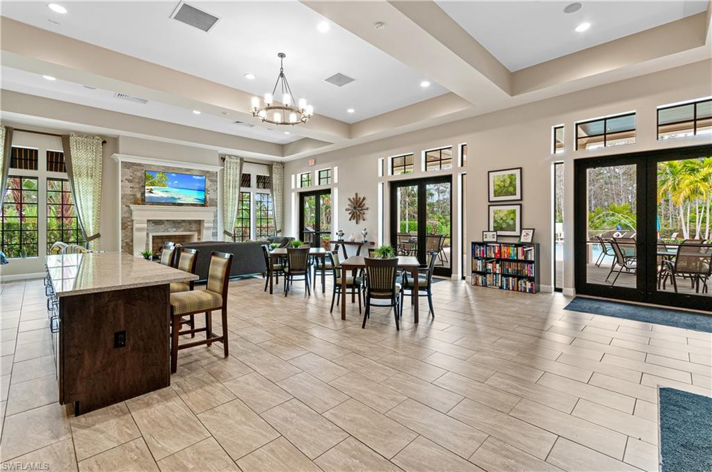 4456 Tamarind WAY